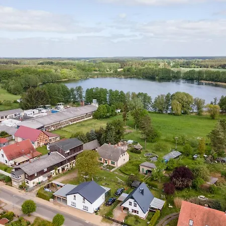 Fehaus Am Walnussbaum * Starsow